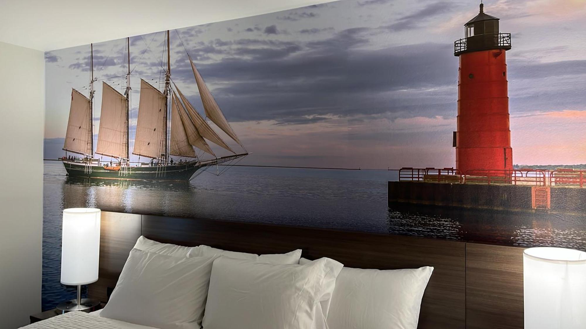 Hotel Clarion Pointe Milwaukee Esterno foto